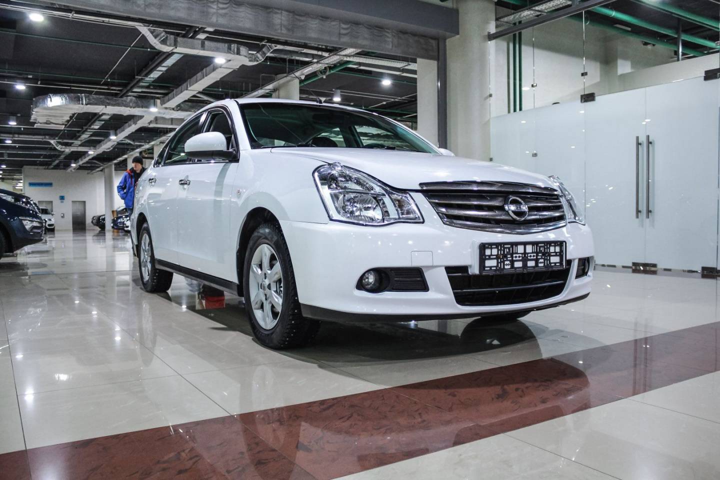 Купить Almera с пробегом